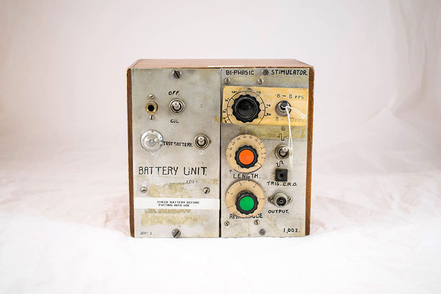 biphasic-stimulator-exhibit